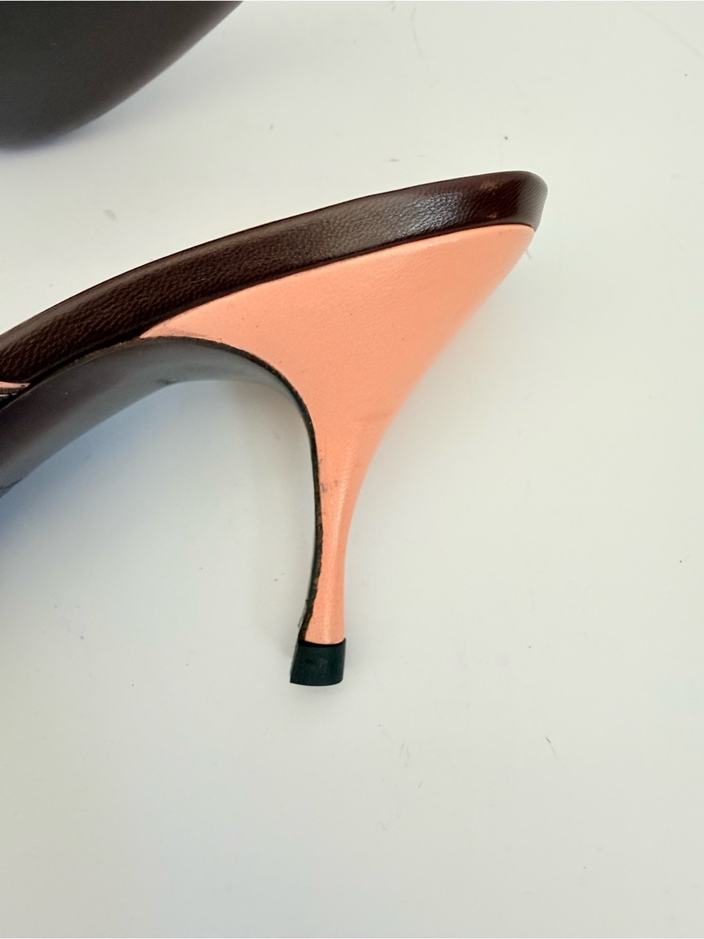 Prada SS 2002 Vintage Cacao Pink Bow Eyelet Leather Mules Heels 39 - Picture 5 of 12